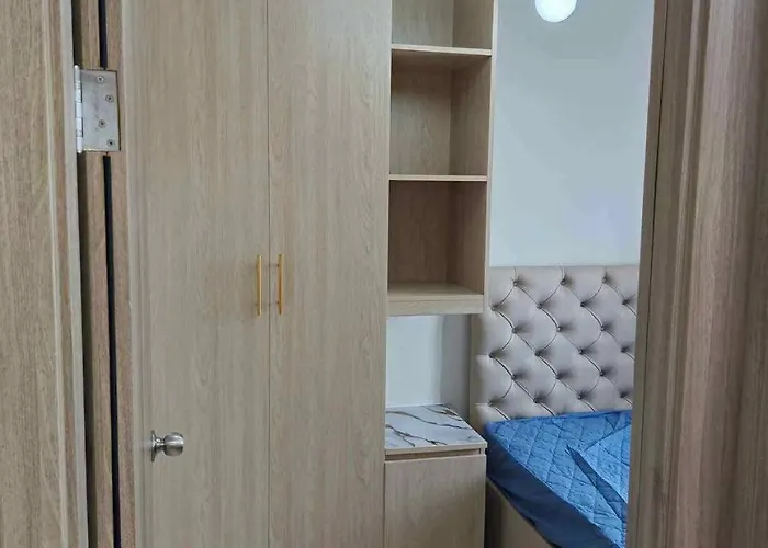 Cozy Minimalist Staycation Aparthotel 4*